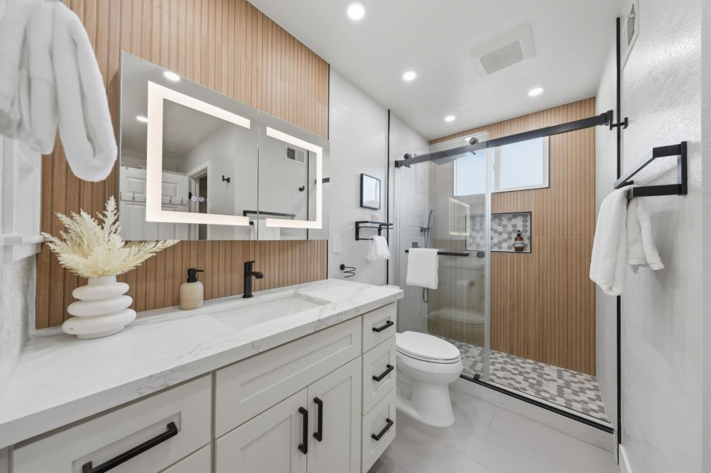 3211 Lenark Drive