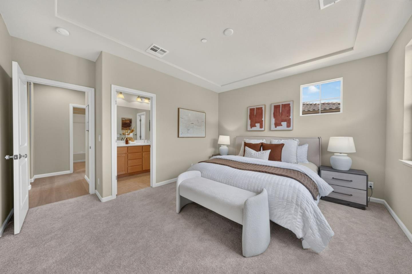 2193 Santoro LN
