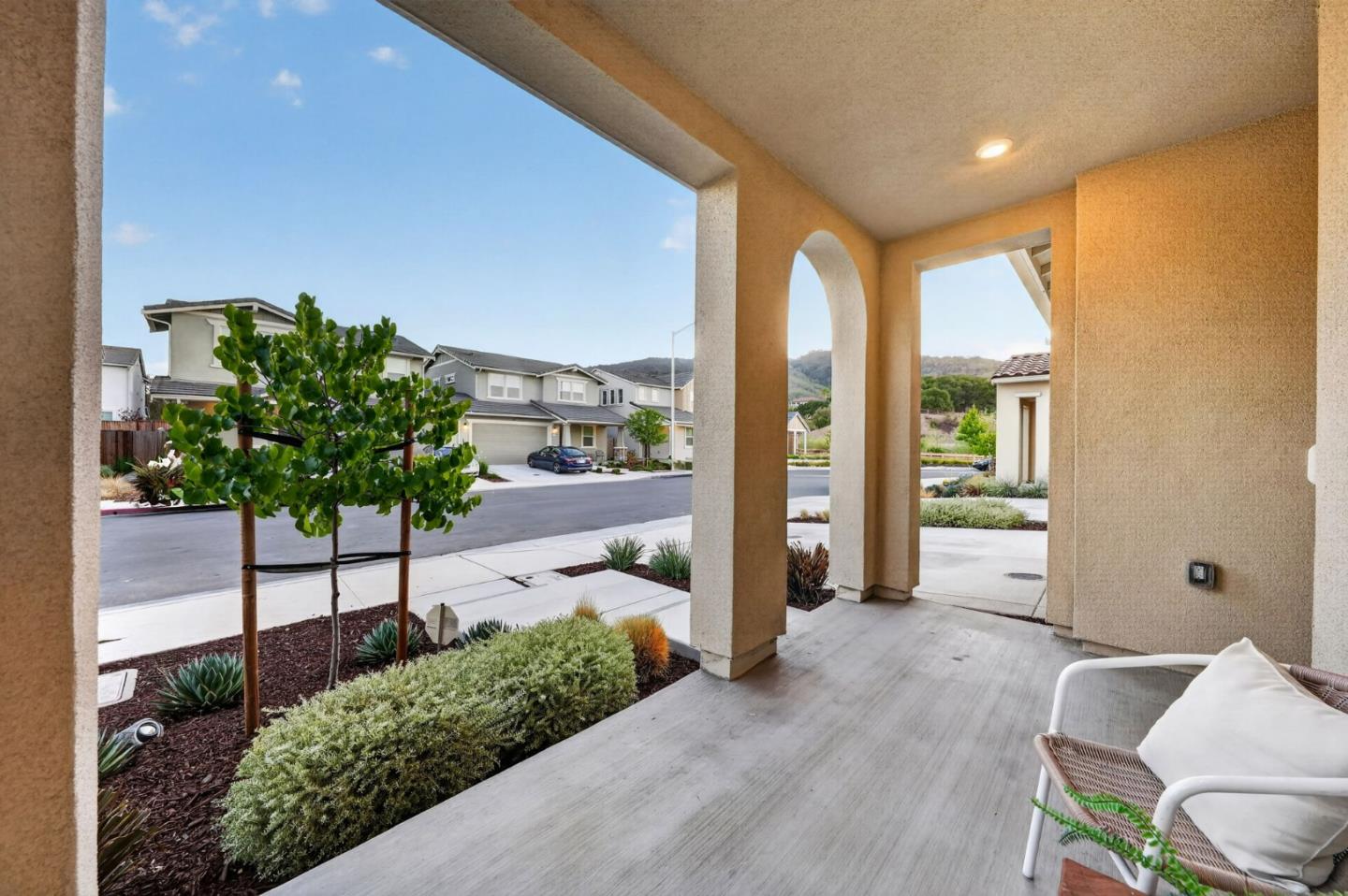 1635 Greeley WAY