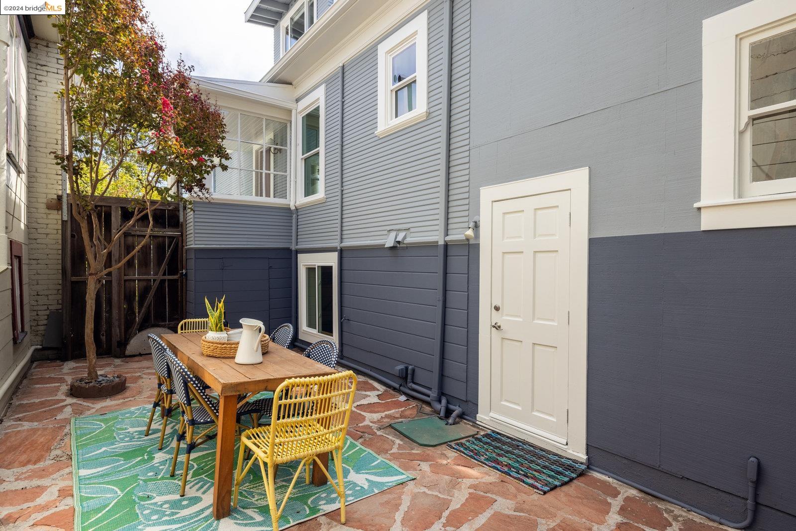 2930 California Street