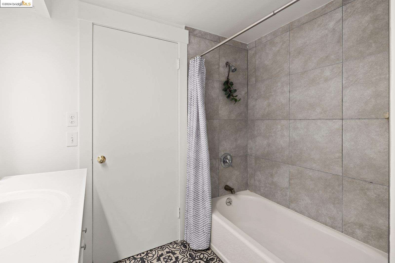 2930 California Street