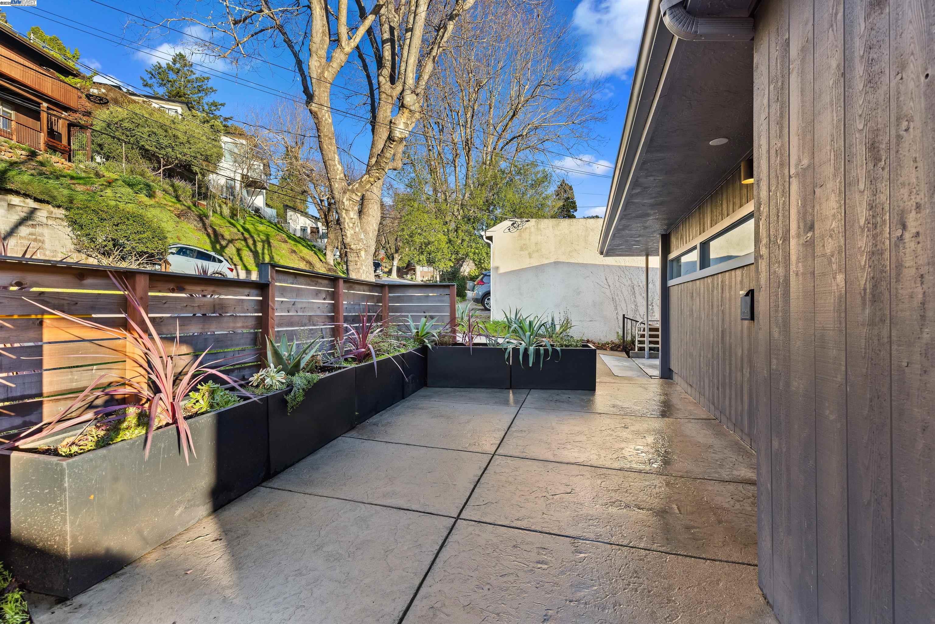 1032 Keith Avenue