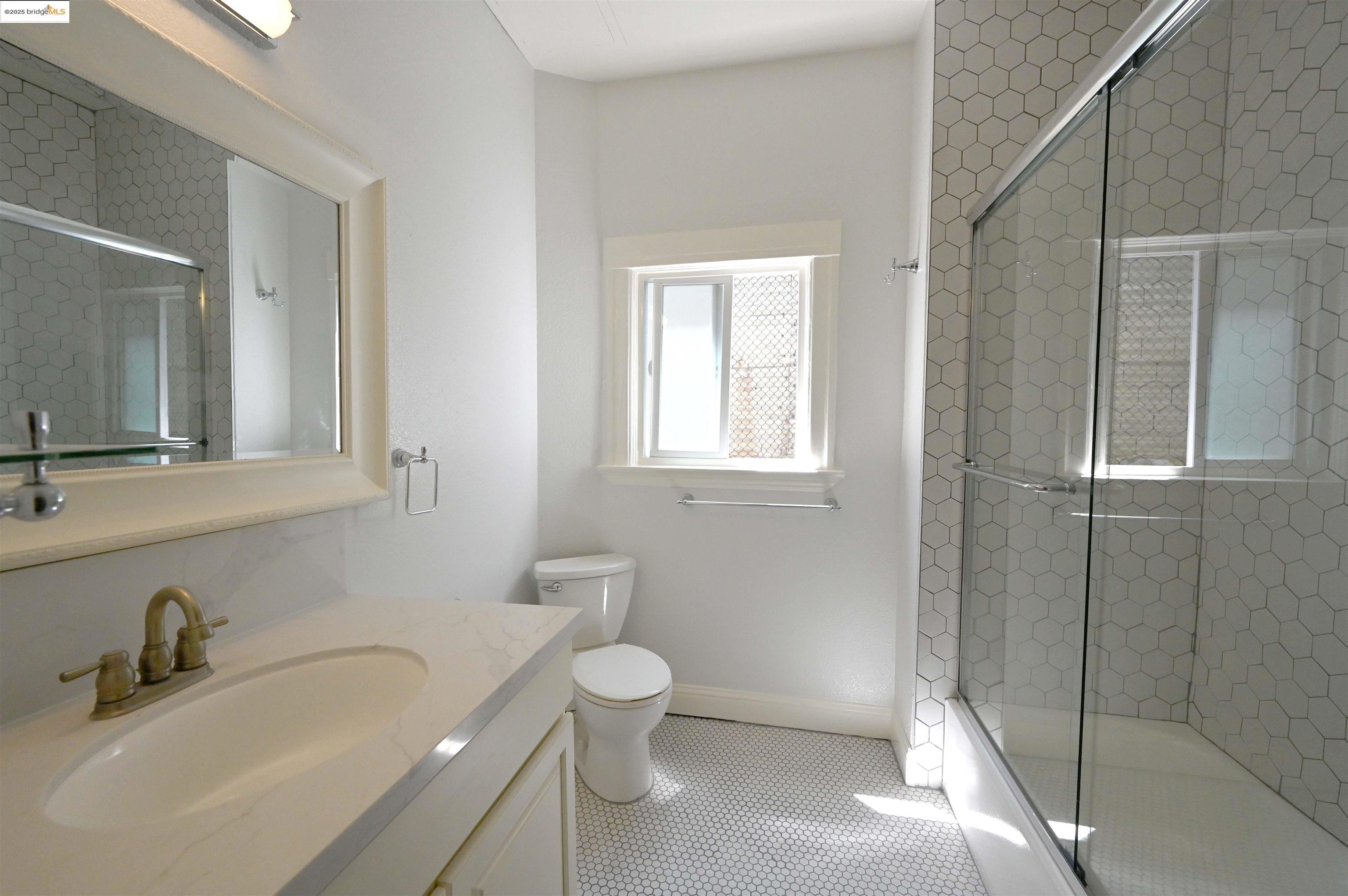 685 37th Street # 689