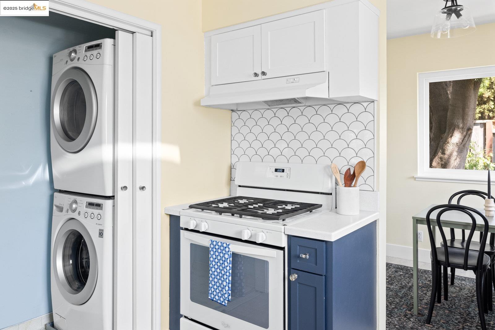 2726 Madeline Street