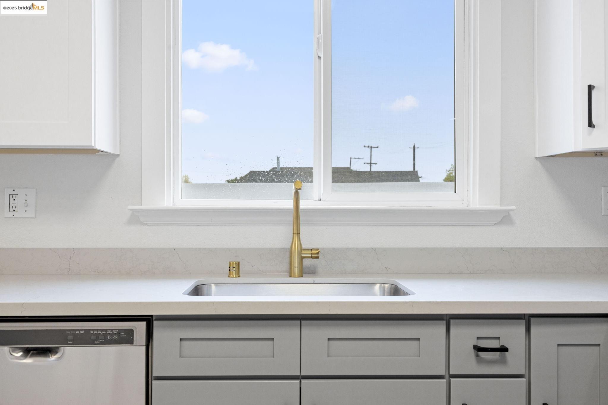 685 37th Street # 687