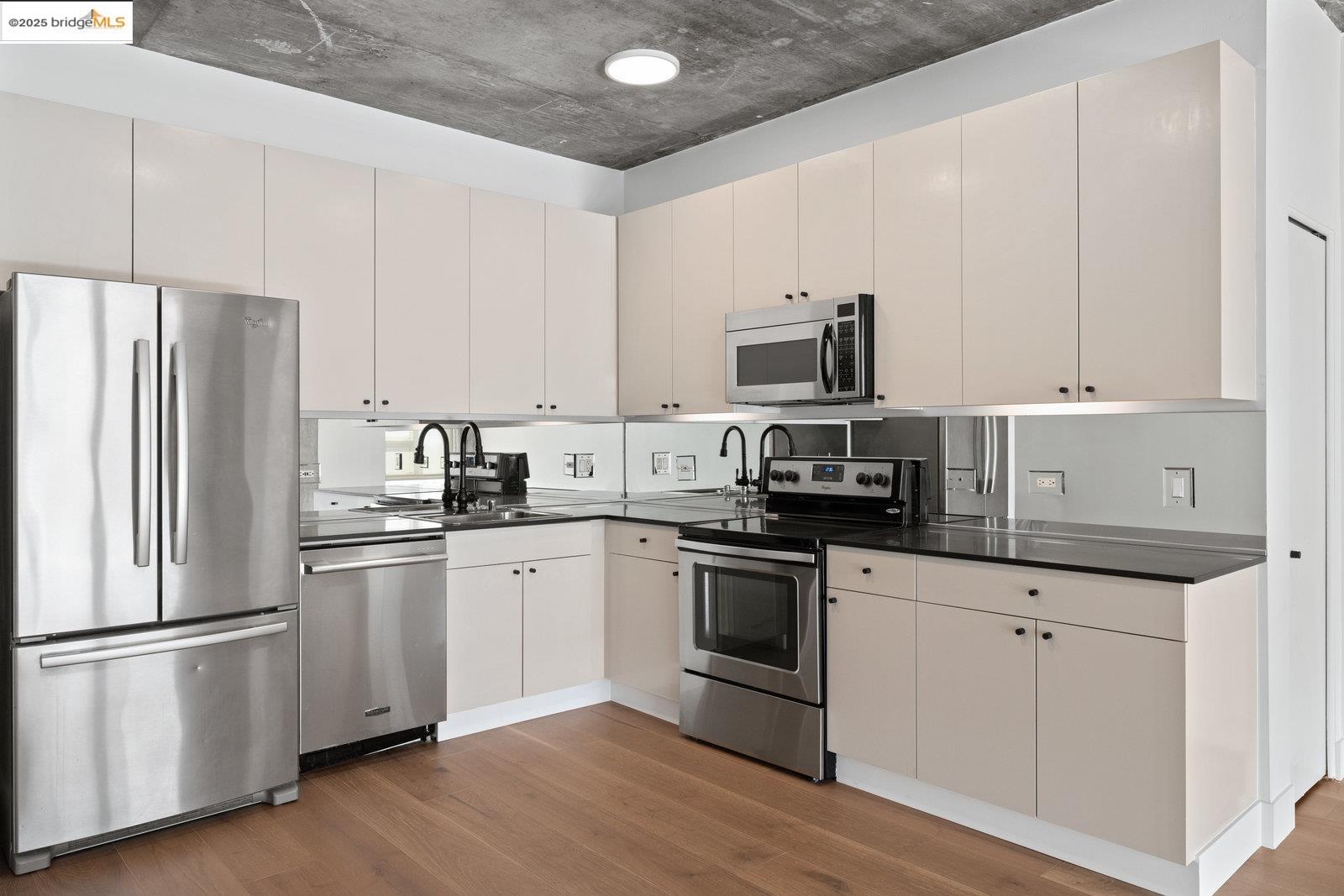 311 Oak Street # 829