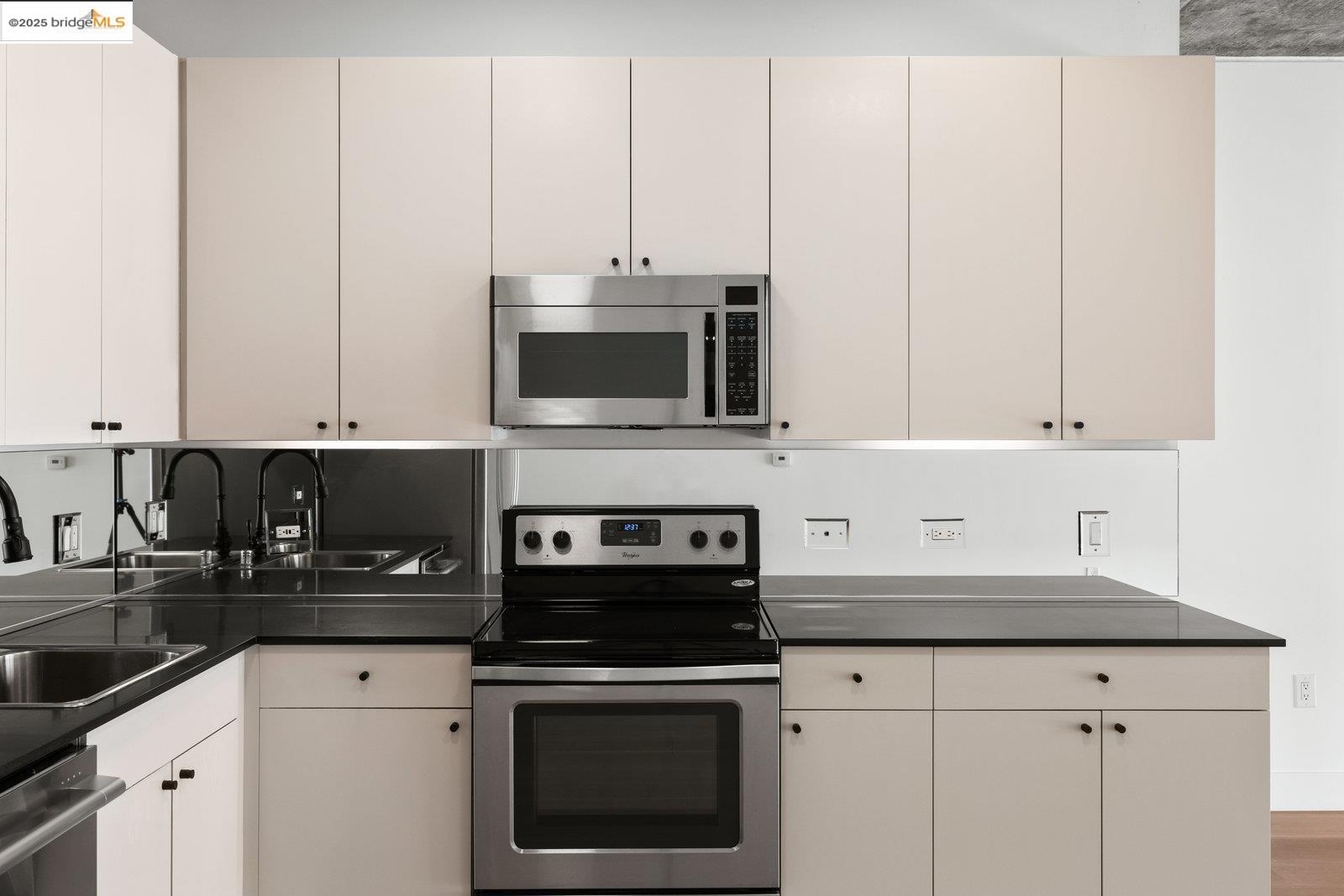 311 Oak Street # 829