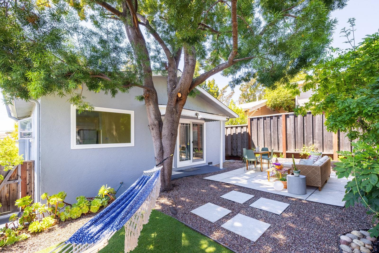 2726 Madeline Street