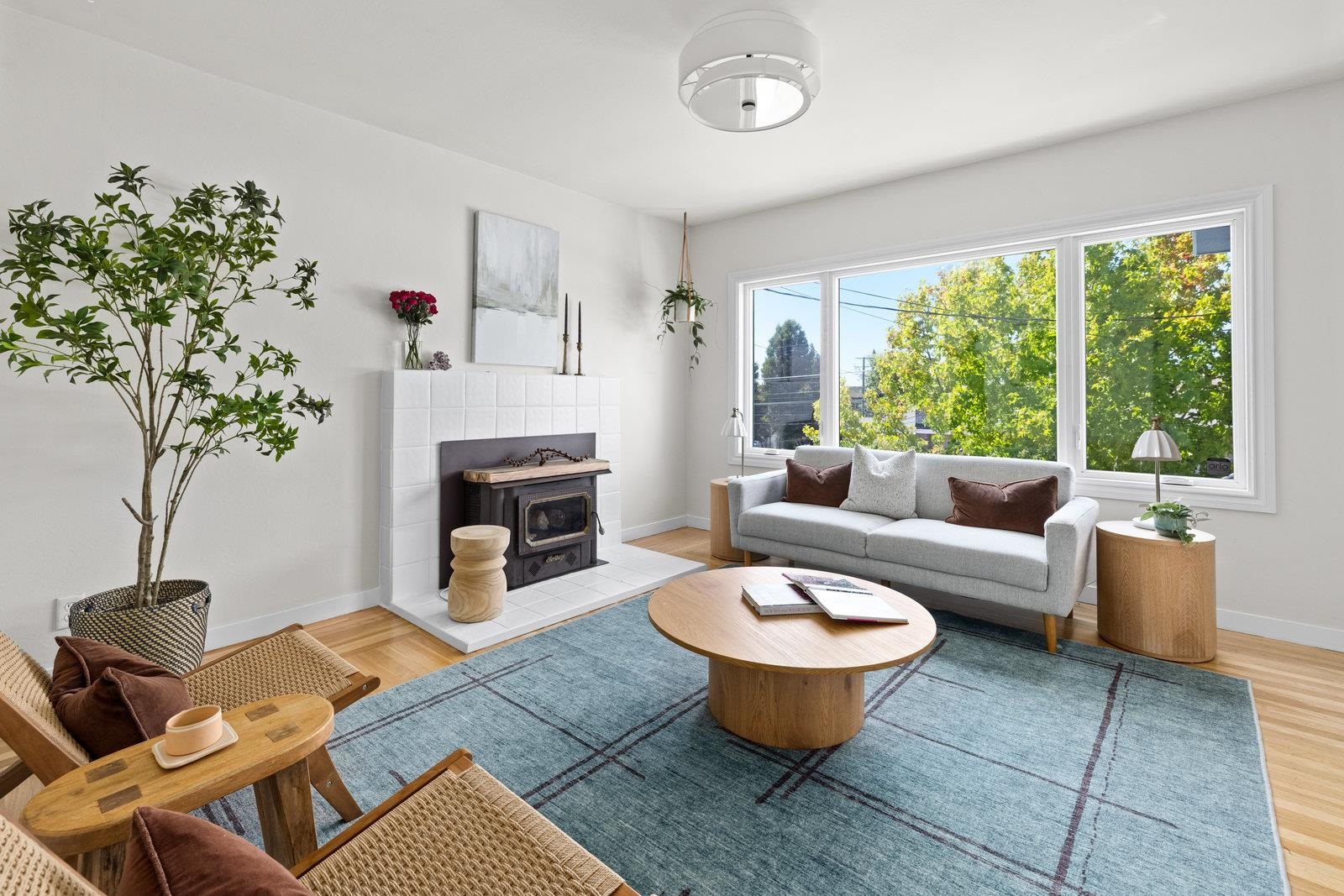 2726 Madeline Street