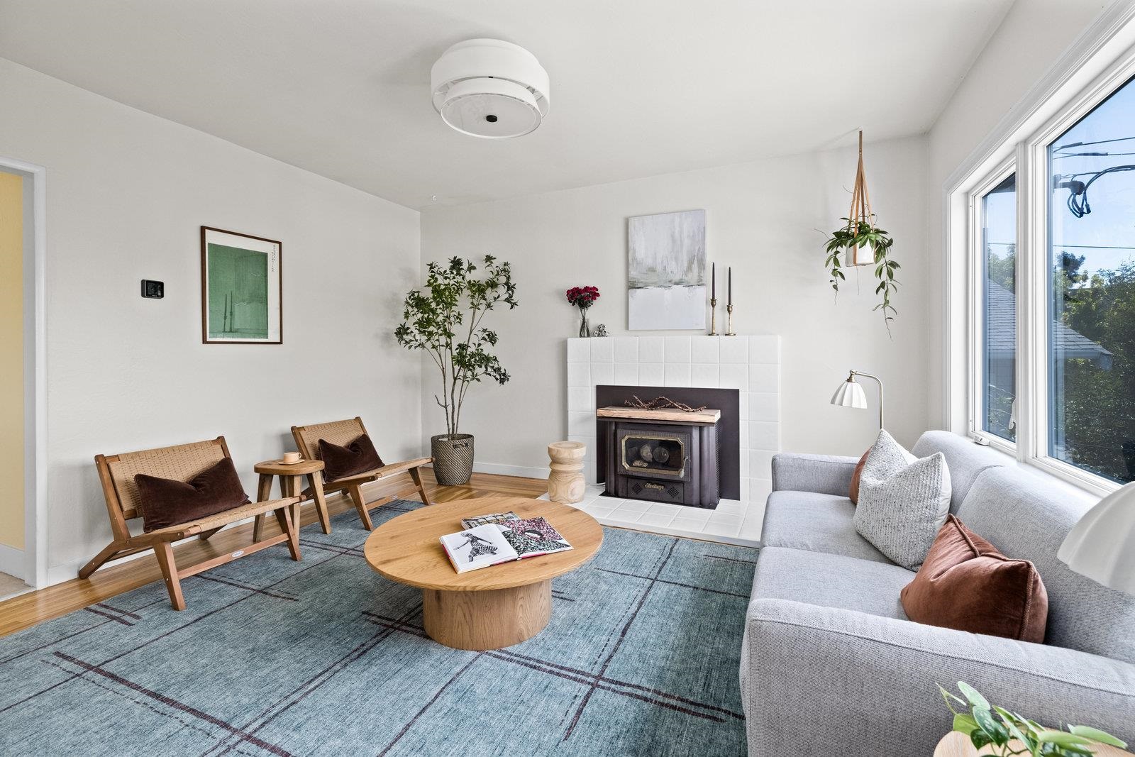 2726 Madeline Street