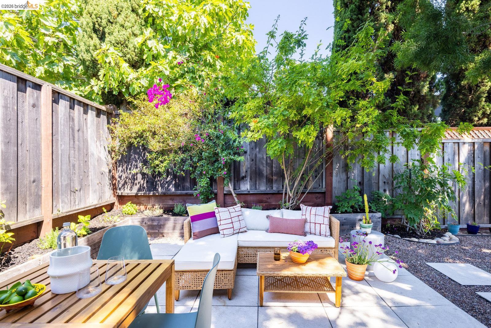 2726 Madeline Street