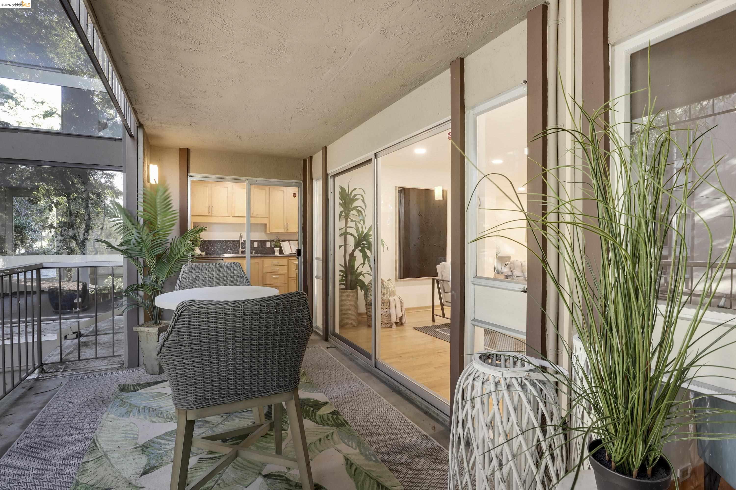 323 Monte Vista Ave # 107