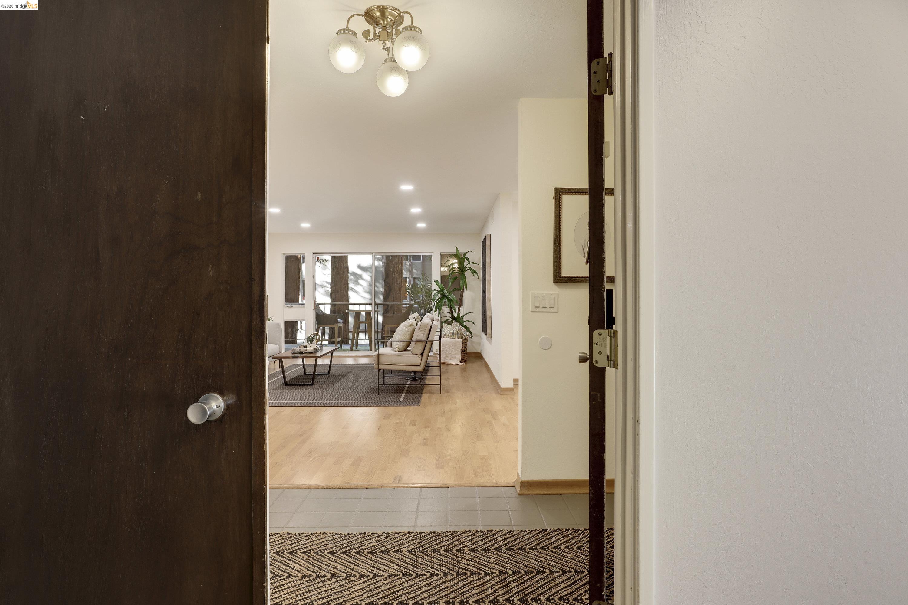 323 Monte Vista Ave # 107