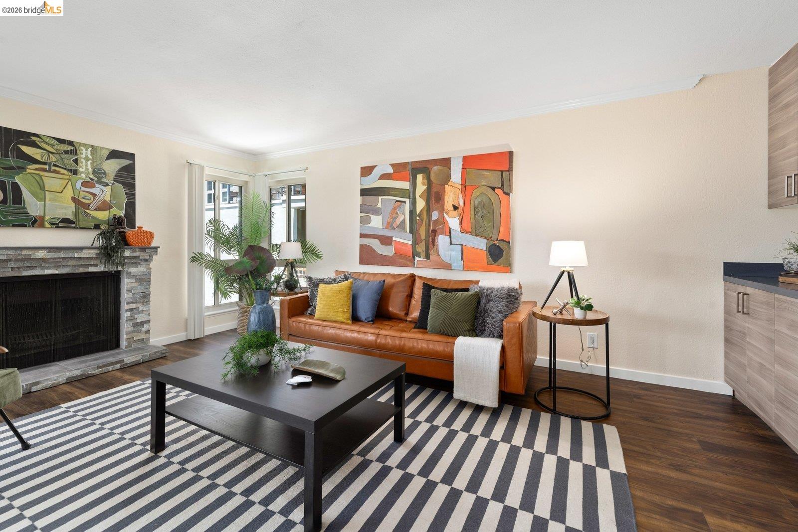 77 Fairmount Avenue # 302
