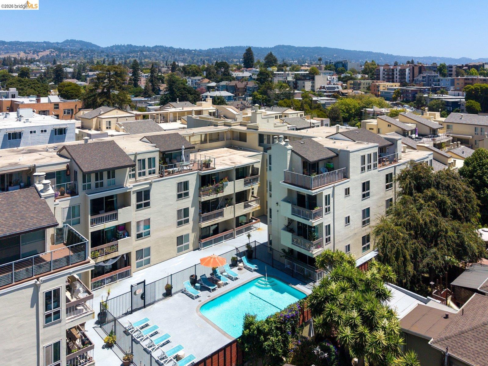 77 Fairmount Avenue # 302