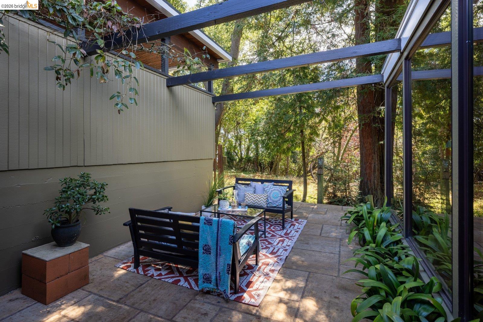 46 Senior Avenue