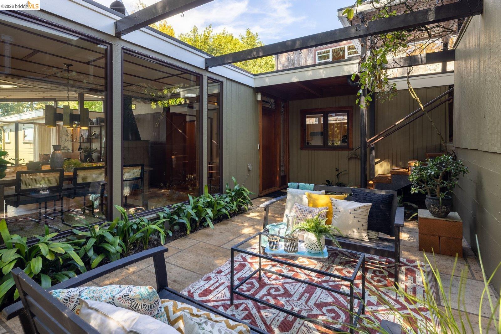 46 Senior Avenue