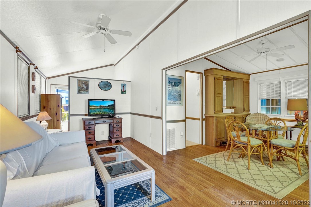 10725 S Ocean Drive 404