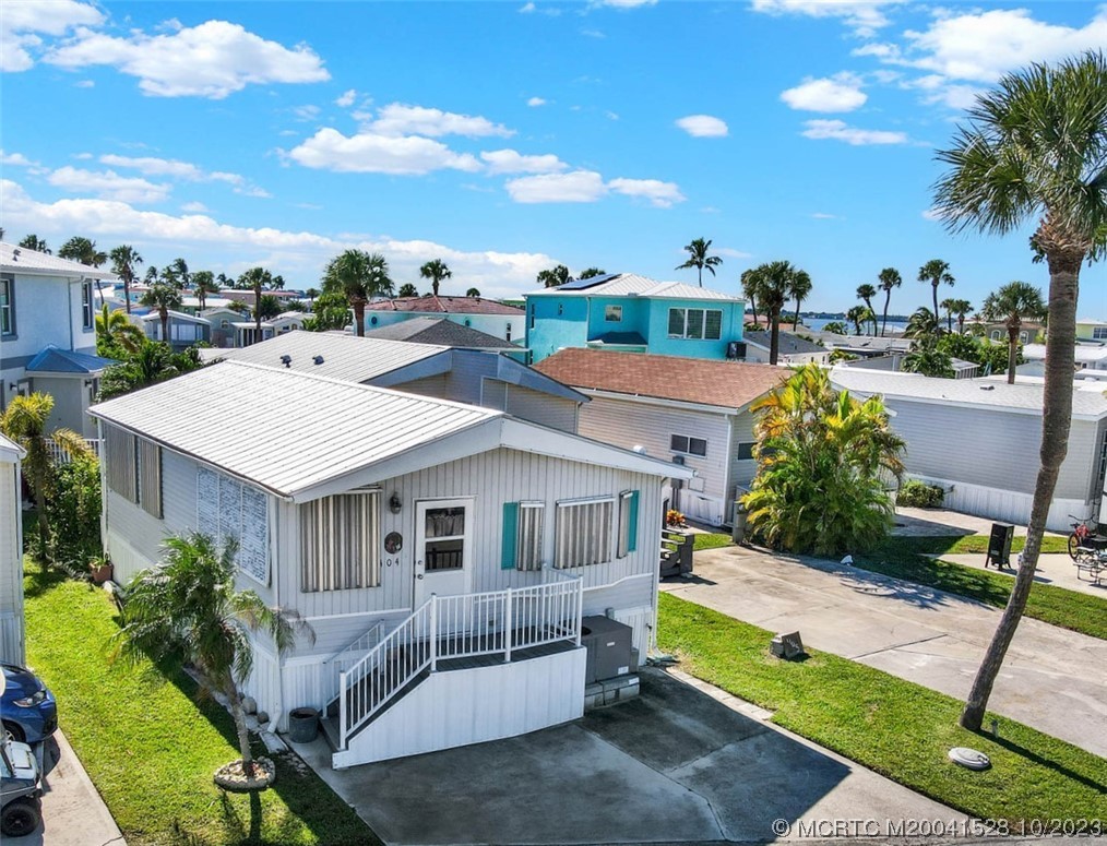 10725 S Ocean Drive 404