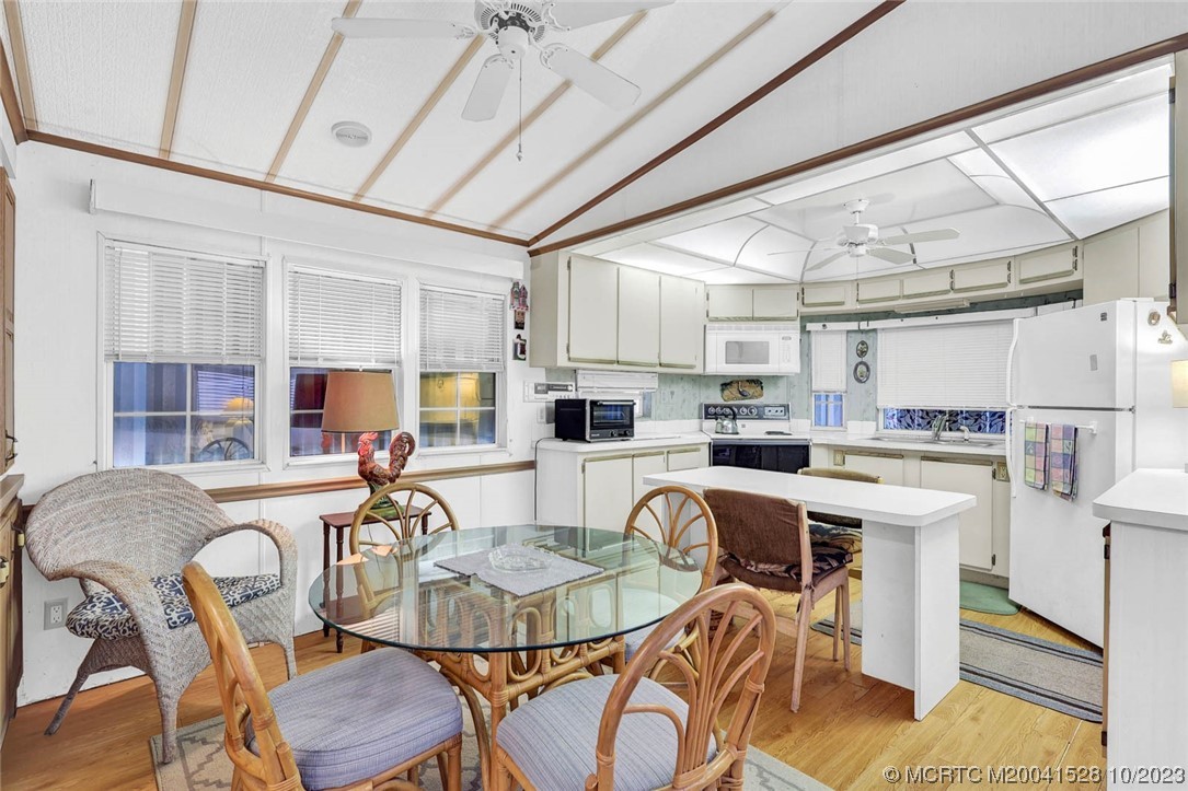 10725 S Ocean Drive 404