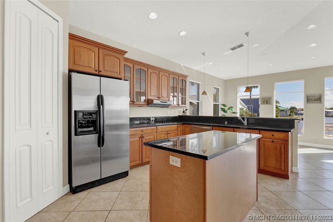 10751 S Ocean Drive A18