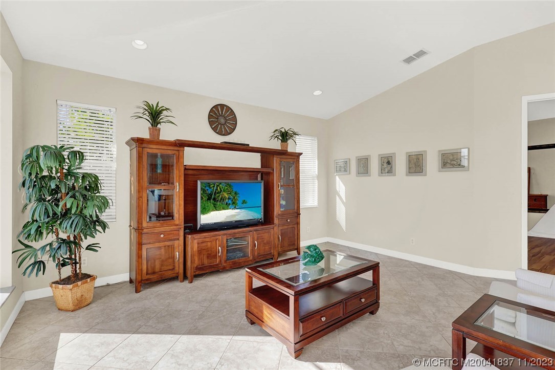 10751 S Ocean Drive A18