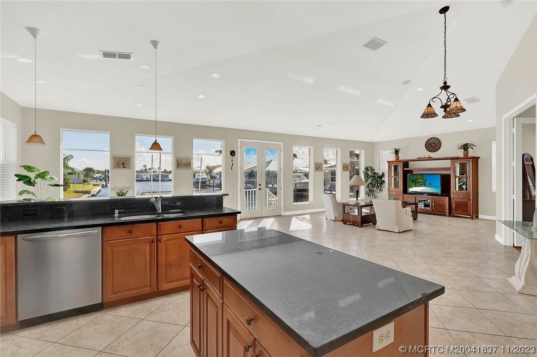 10751 S Ocean Drive A18
