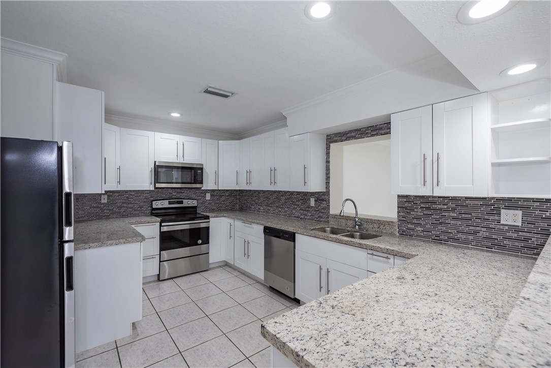 10751 S Ocean Drive A18