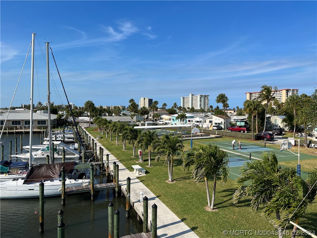 10701 S Ocean Drive 856