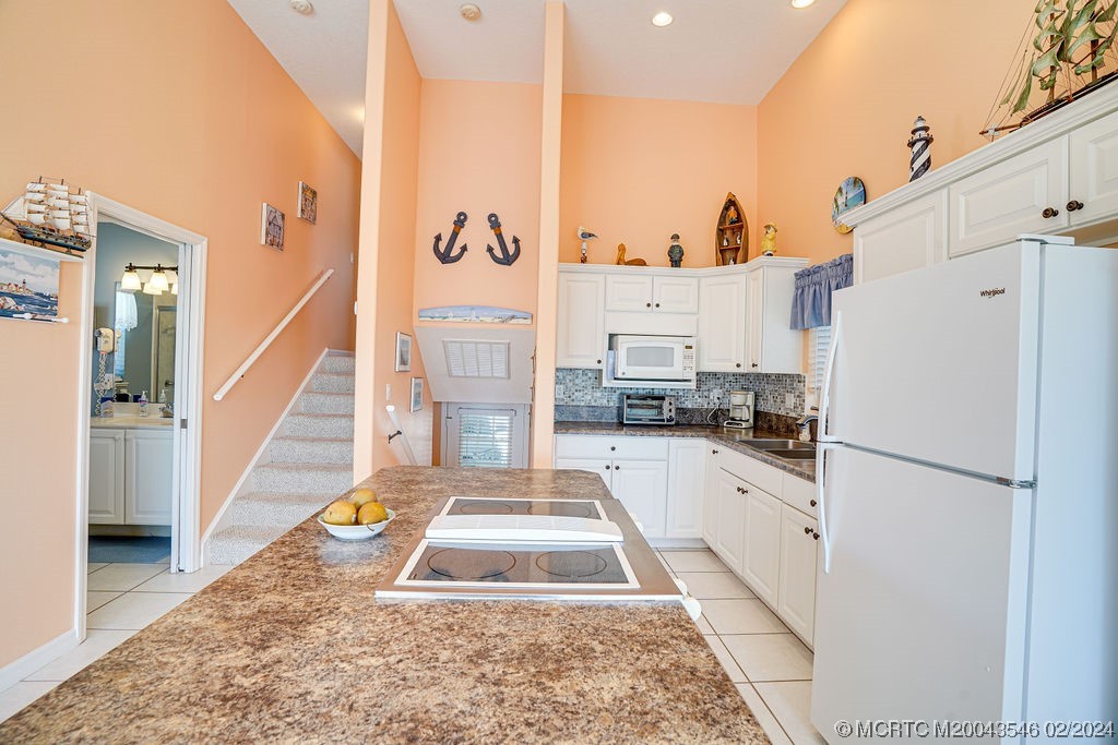 10701 S Ocean Drive 856