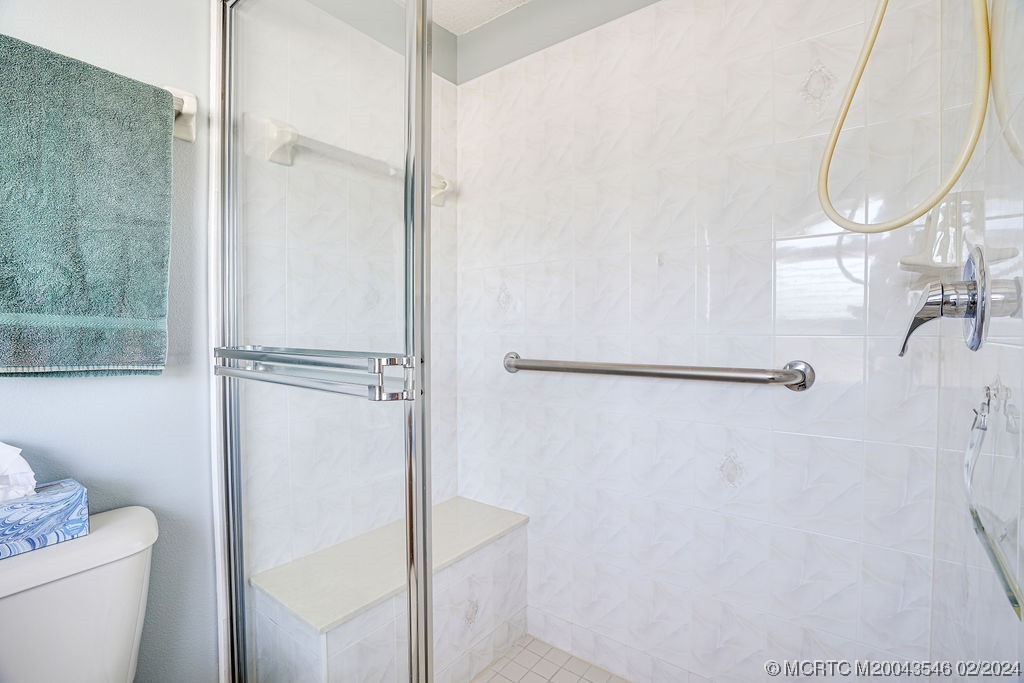 10701 S Ocean Drive 856