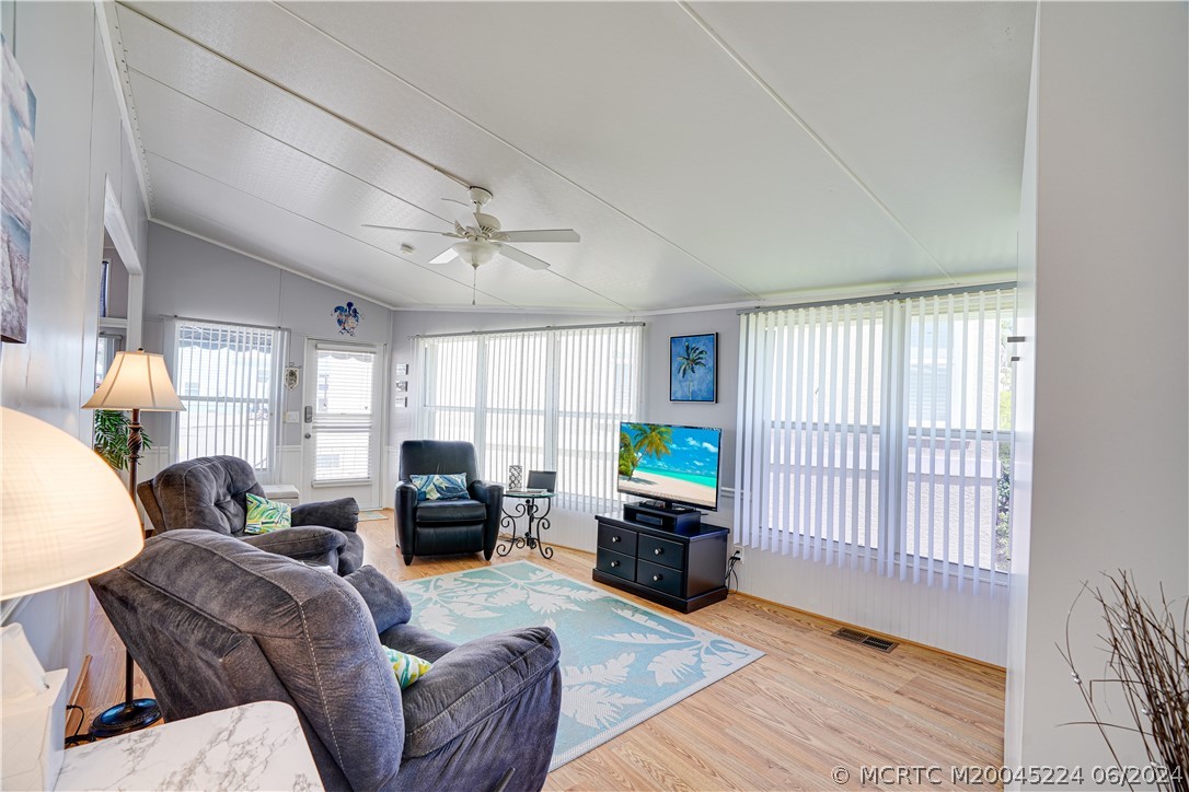10725 S Ocean Drive 45