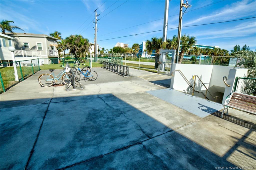 10725 S Ocean Drive 341