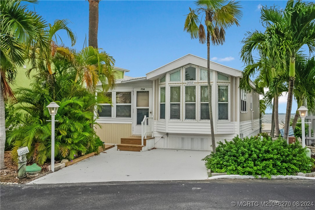 10701 S Ocean Drive 734