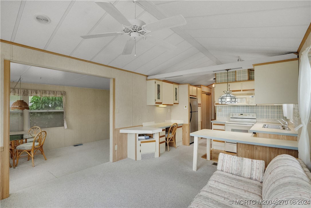 10701 S Ocean Drive 734