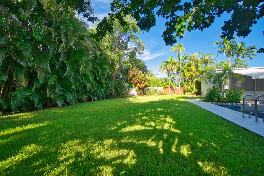 10701 S Ocean Drive 698