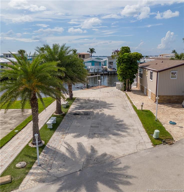 10701 S Ocean Drive 809
