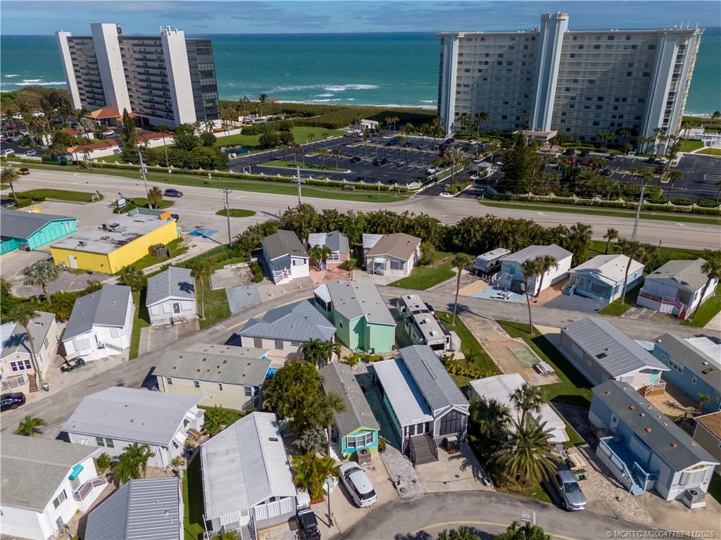 10725 S Ocean Drive 516