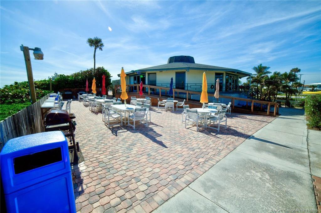 10725 S Ocean Drive 516