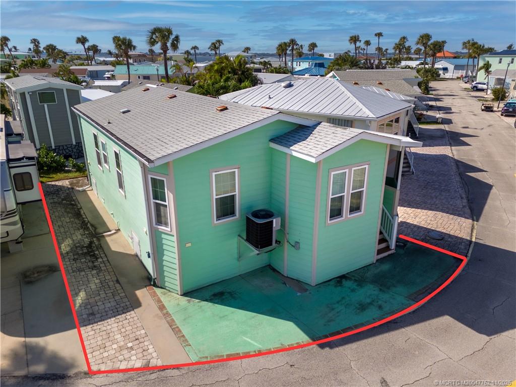 10725 S Ocean Drive 516