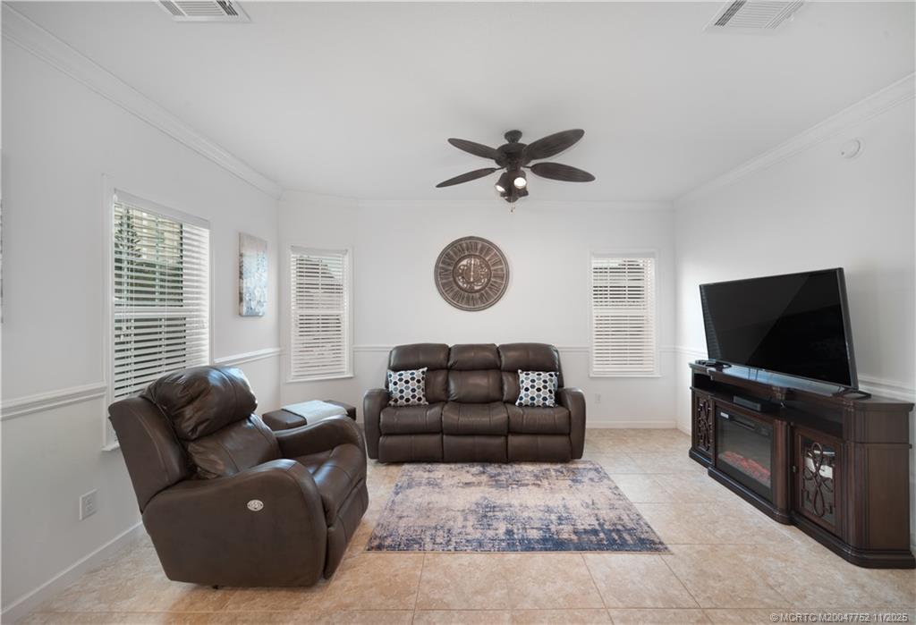 10725 S Ocean Drive 516
