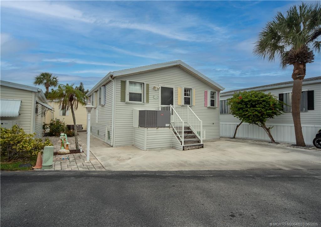 10701 S Ocean Drive 714