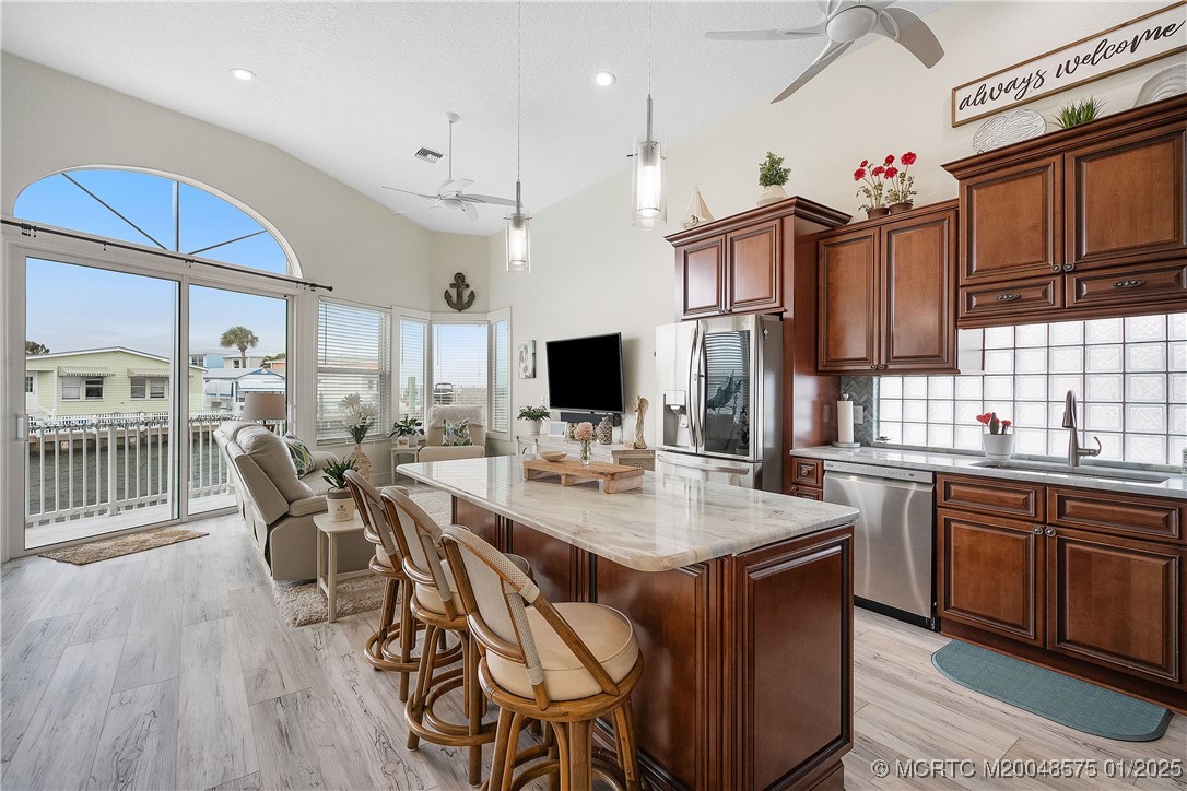 10701 S Ocean Drive 666