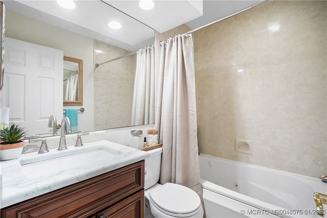 10701 S Ocean Drive 666
