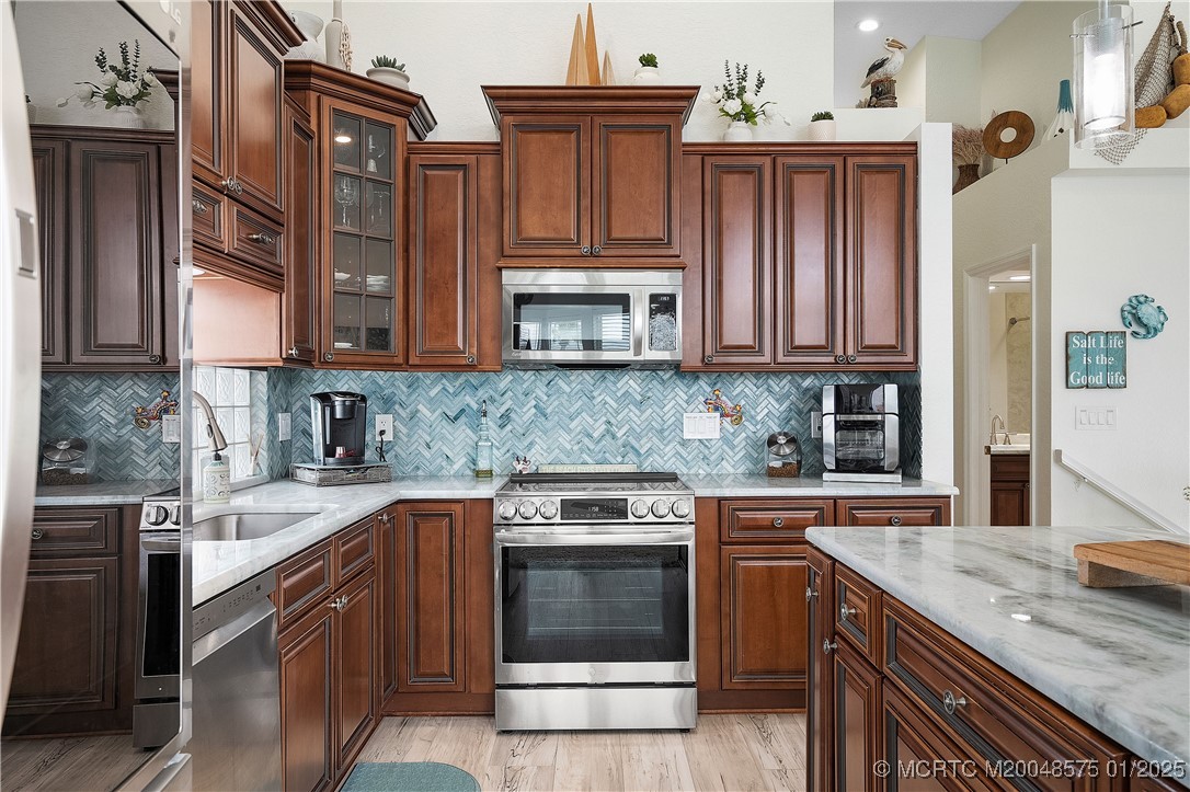 10701 S Ocean Drive 666