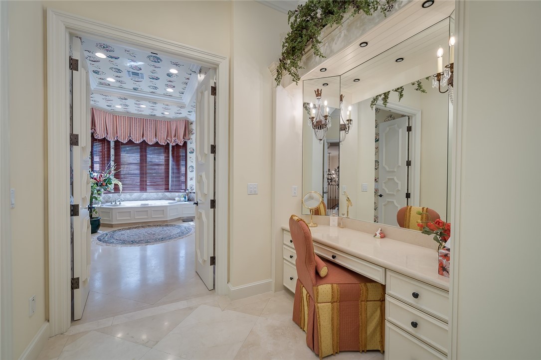 10701 S Ocean Drive 665