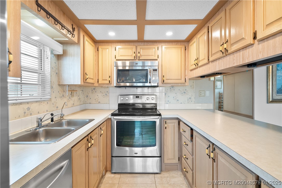 10701 S Ocean Drive 665