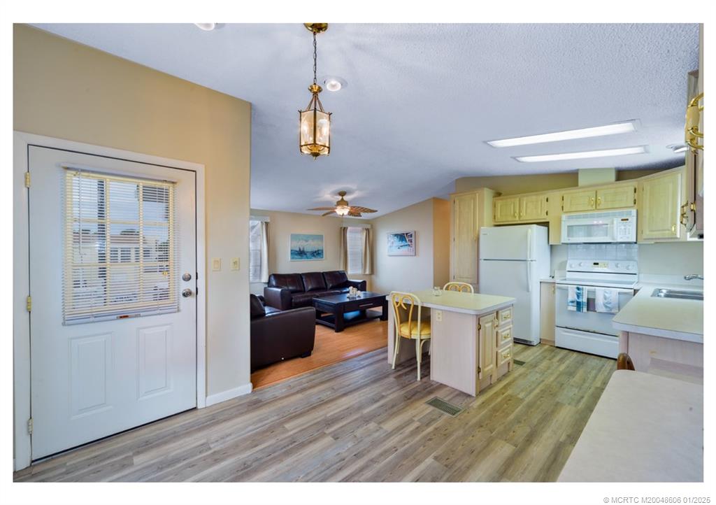 10725 S Ocean Drive 308
