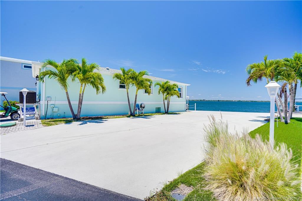 10701 S Ocean Drive 638