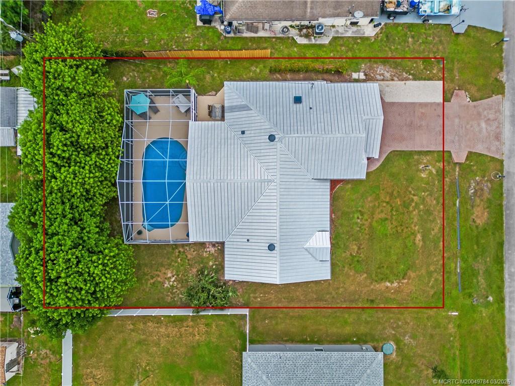 144 NW Byron Street